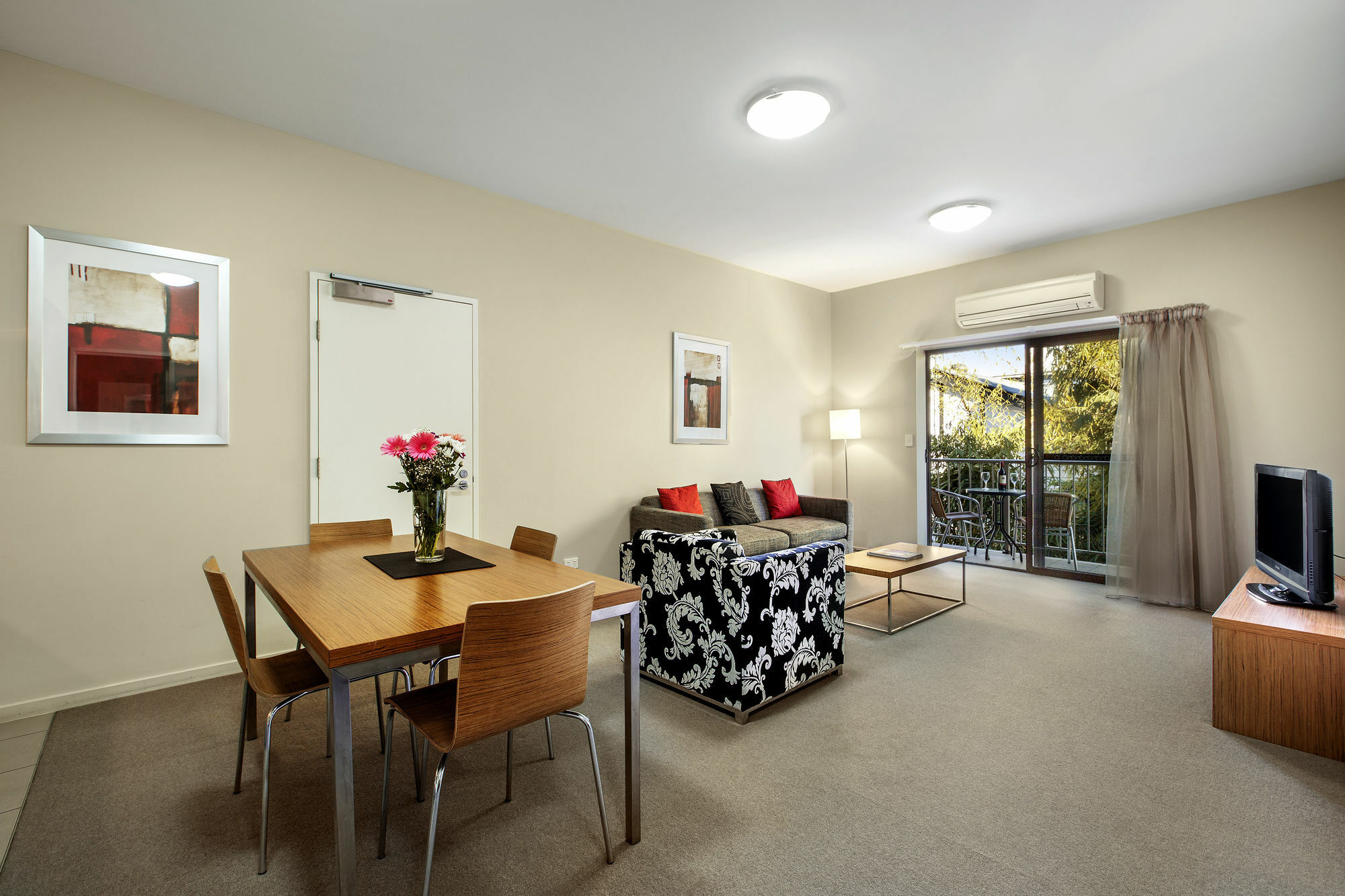 Gladstone Downtown Central Apartment Hotel Official Exteriér fotografie
